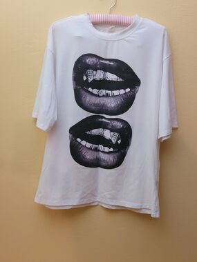 Graphic White Tee with Black Lip Print